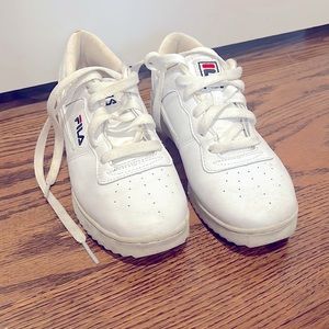 Size 7 White Fila Shoes